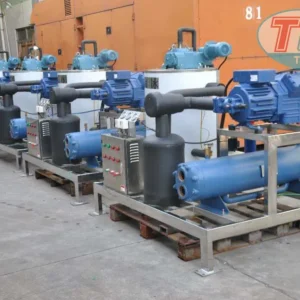 Alternative view of LÀM ĐÁ BẰNG NƯỚC BIỂN 1T -2T-3T-5T-10 TẤN 24 GIỜ