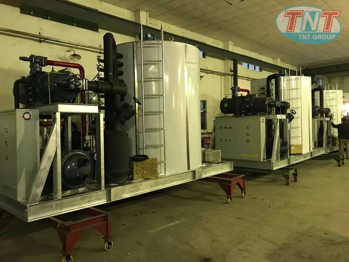 MÁY ĐÁ VẢY 40 TẤN 24 GIỜ - Ảnh 8